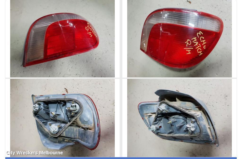 TOYOTA ECHO 1999 Right Taillight