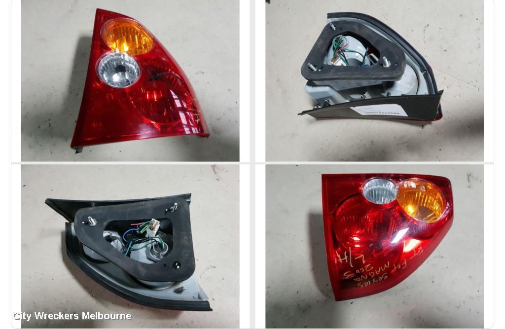 MITSUBISHI MAGNA 2003 Right Taillight