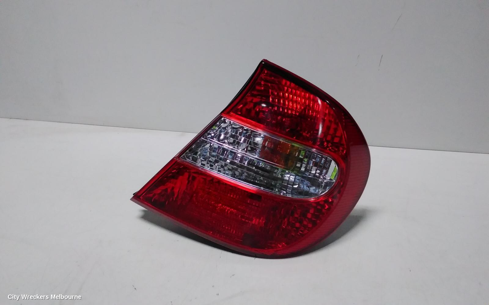 TOYOTA CAMRY 2003 Right Taillight