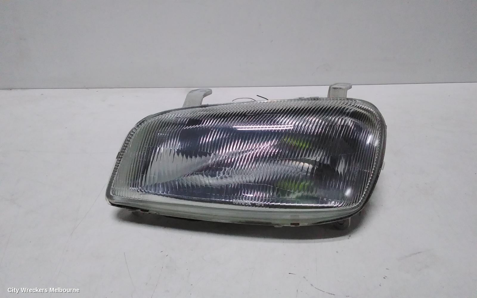 TOYOTA RAV4 1997 Left Headlamp