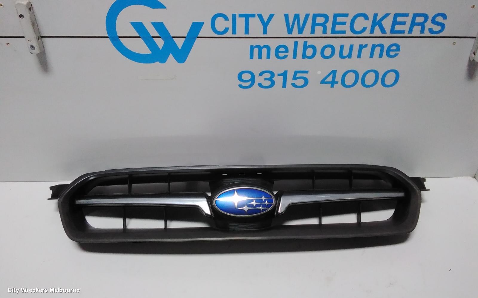 SUBARU LIBERTY 2005 Grille