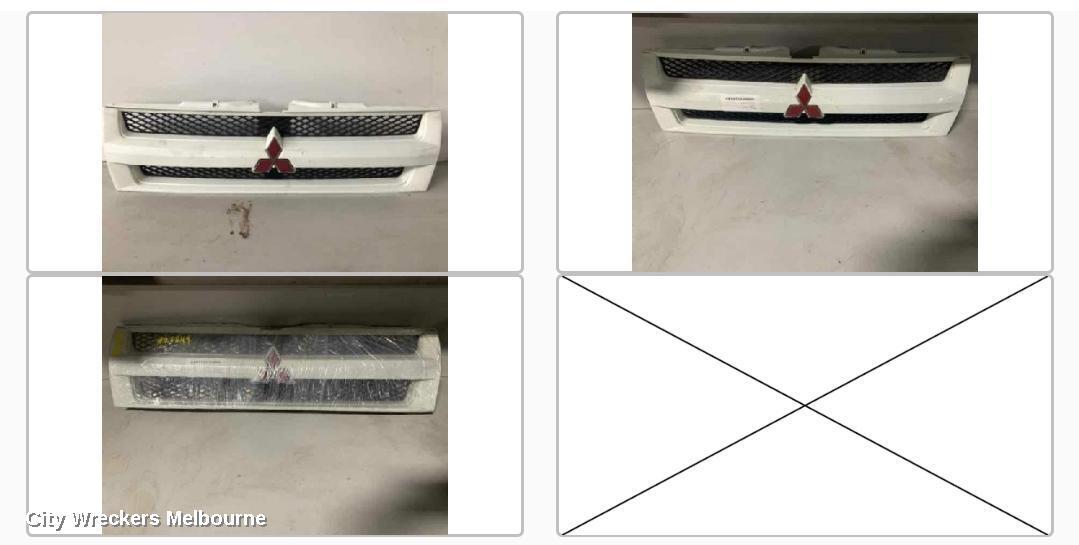 MITSUBISHI PAJERO 1999 Grille