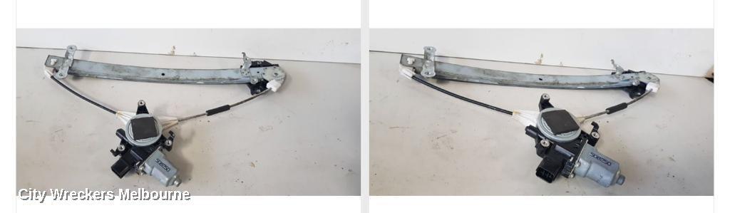 SUBARU OUTBACK 2015 Left Front Window Reg/Motor