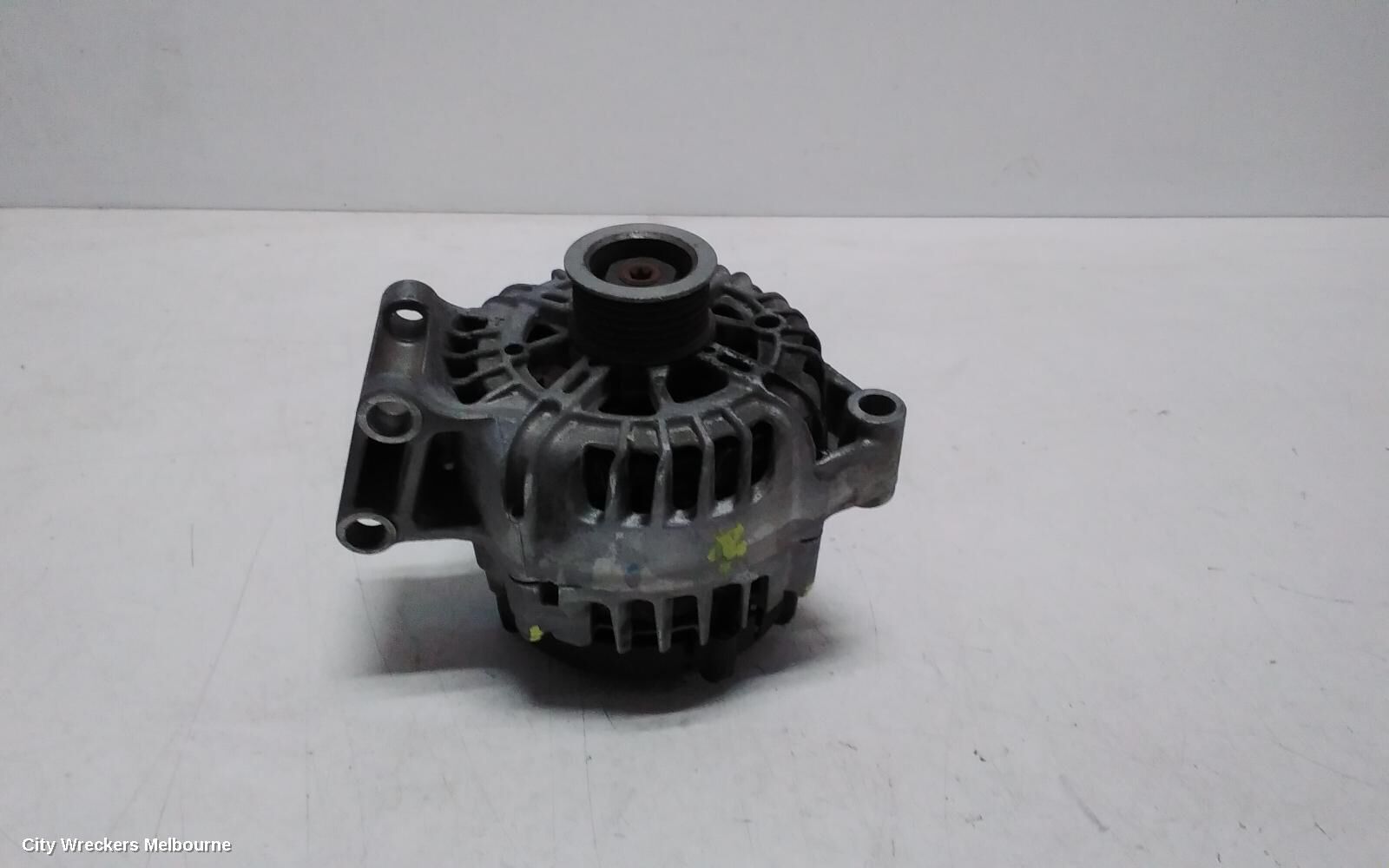 FORD FIESTA 2009 Alternator