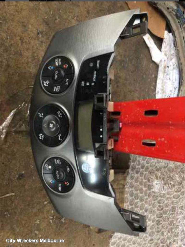 TOYOTA RAV4 2010 Heater/Ac Controls