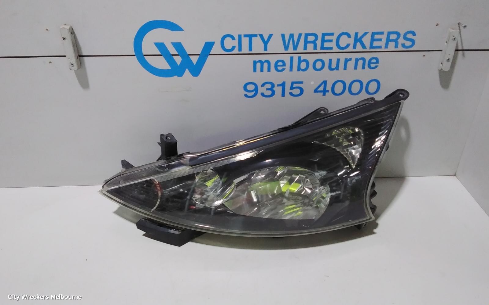 MITSUBISHI GRANDIS 2006 Left Headlamp