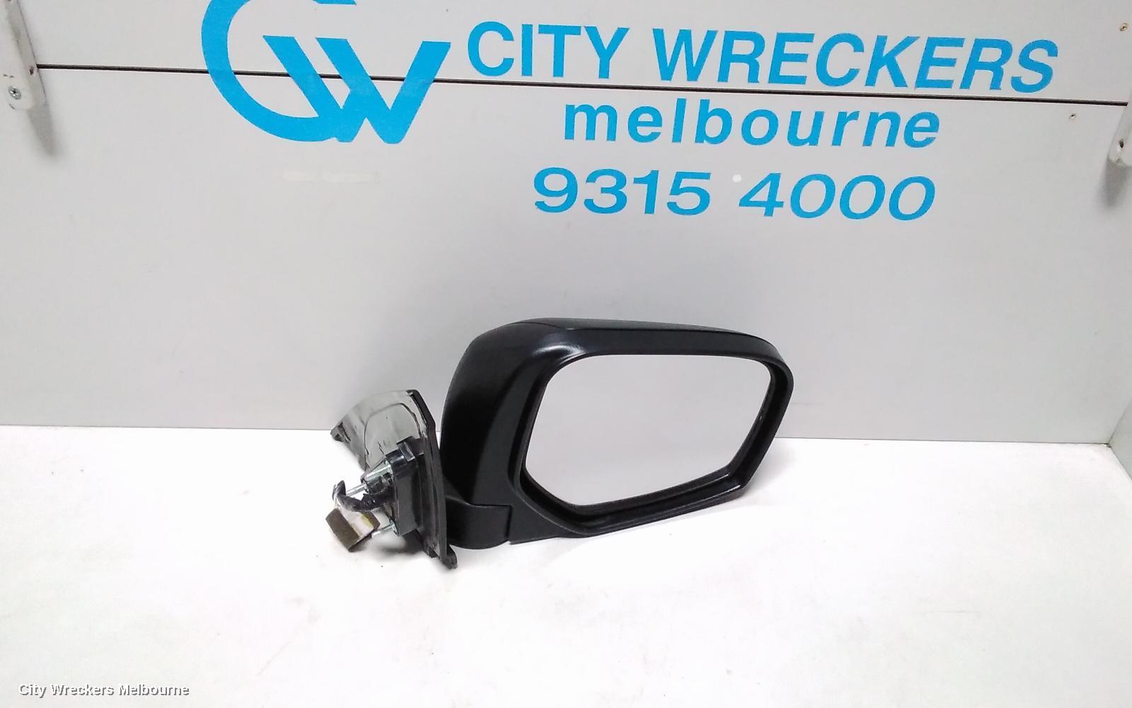 MITSUBISHI TRITON 2009 Right Door Mirror