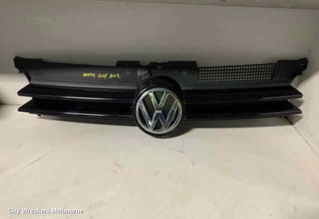 VOLKSWAGEN GOLF 2001 Grille