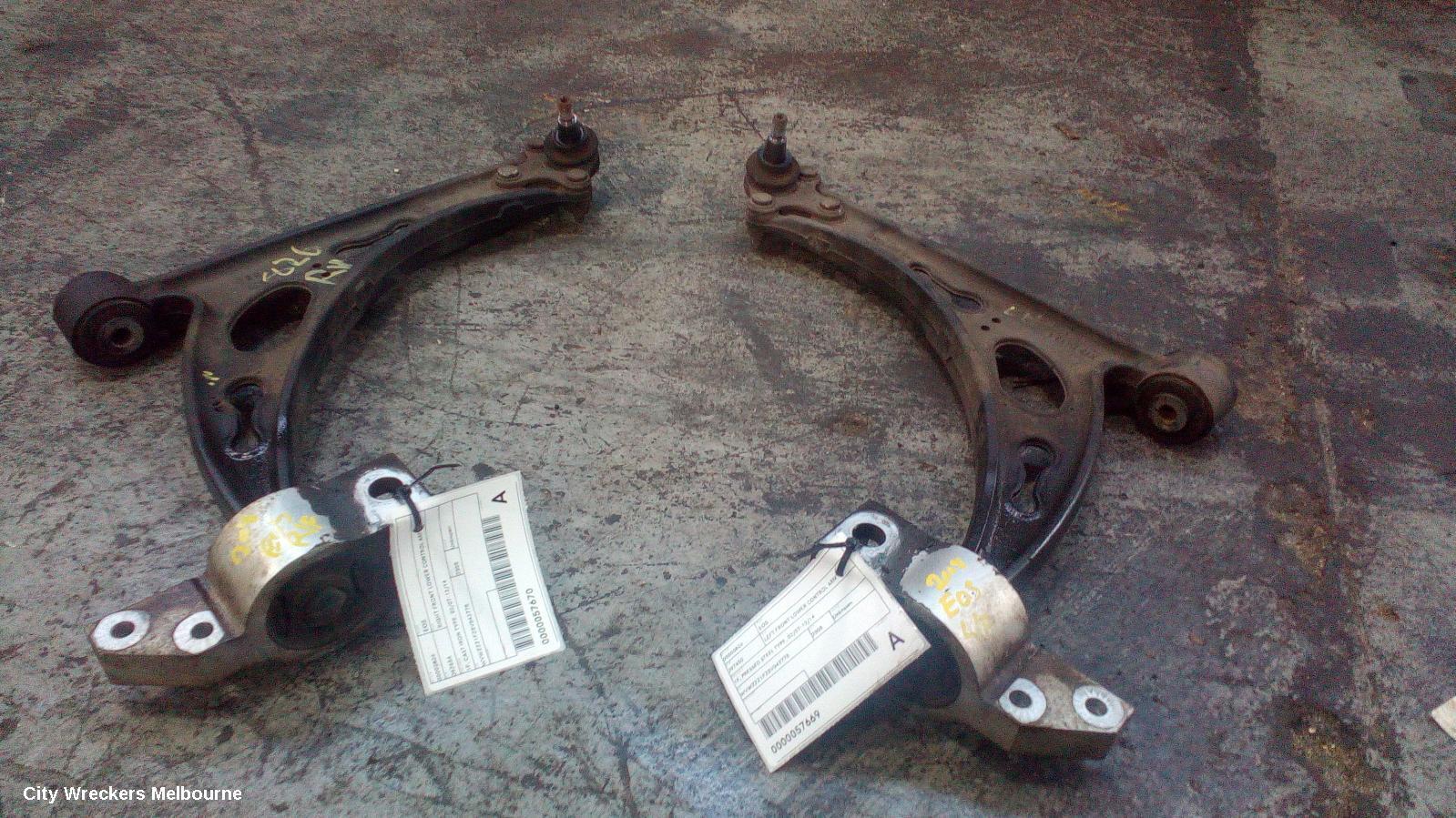 VOLKSWAGEN EOS 2008 Left Front Lower Control Arm