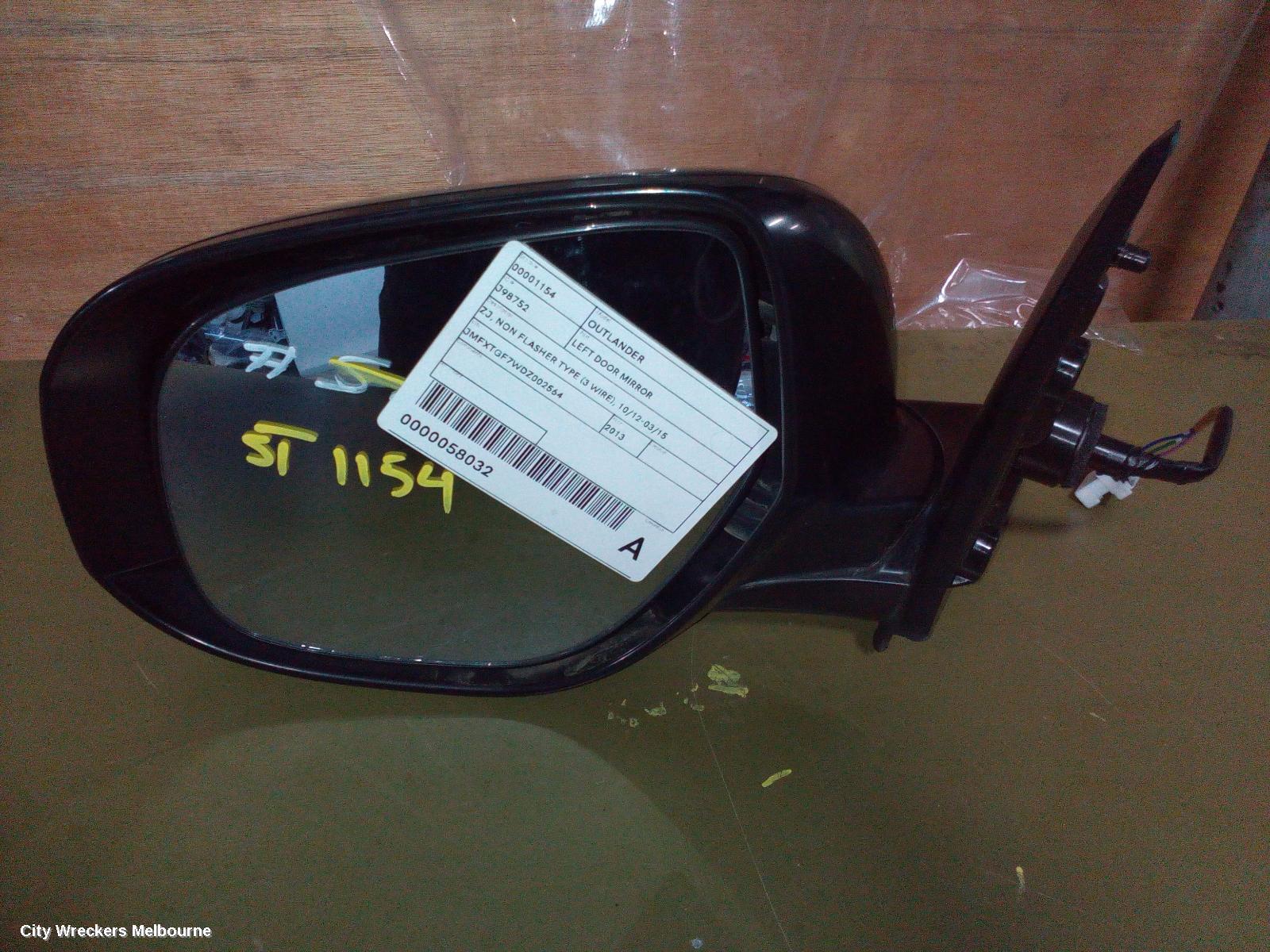 MITSUBISHI OUTLANDER 2013 Left Door Mirror