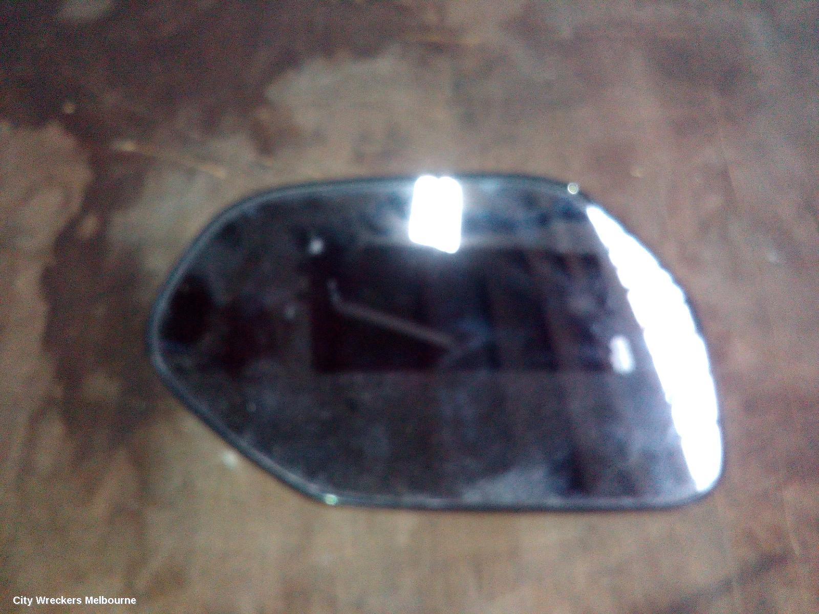 TOYOTA COROLLA 2019 Right Door Mirror