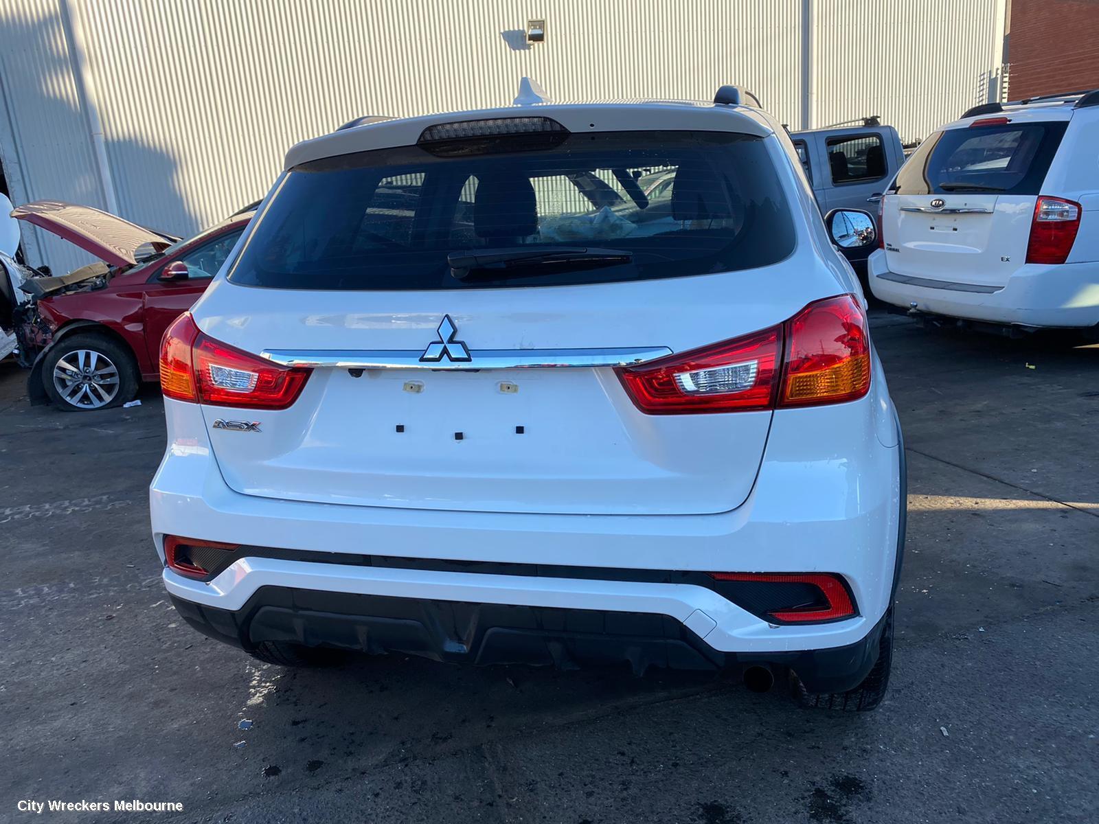 MITSUBISHI ASX 2019 Rear Garnish