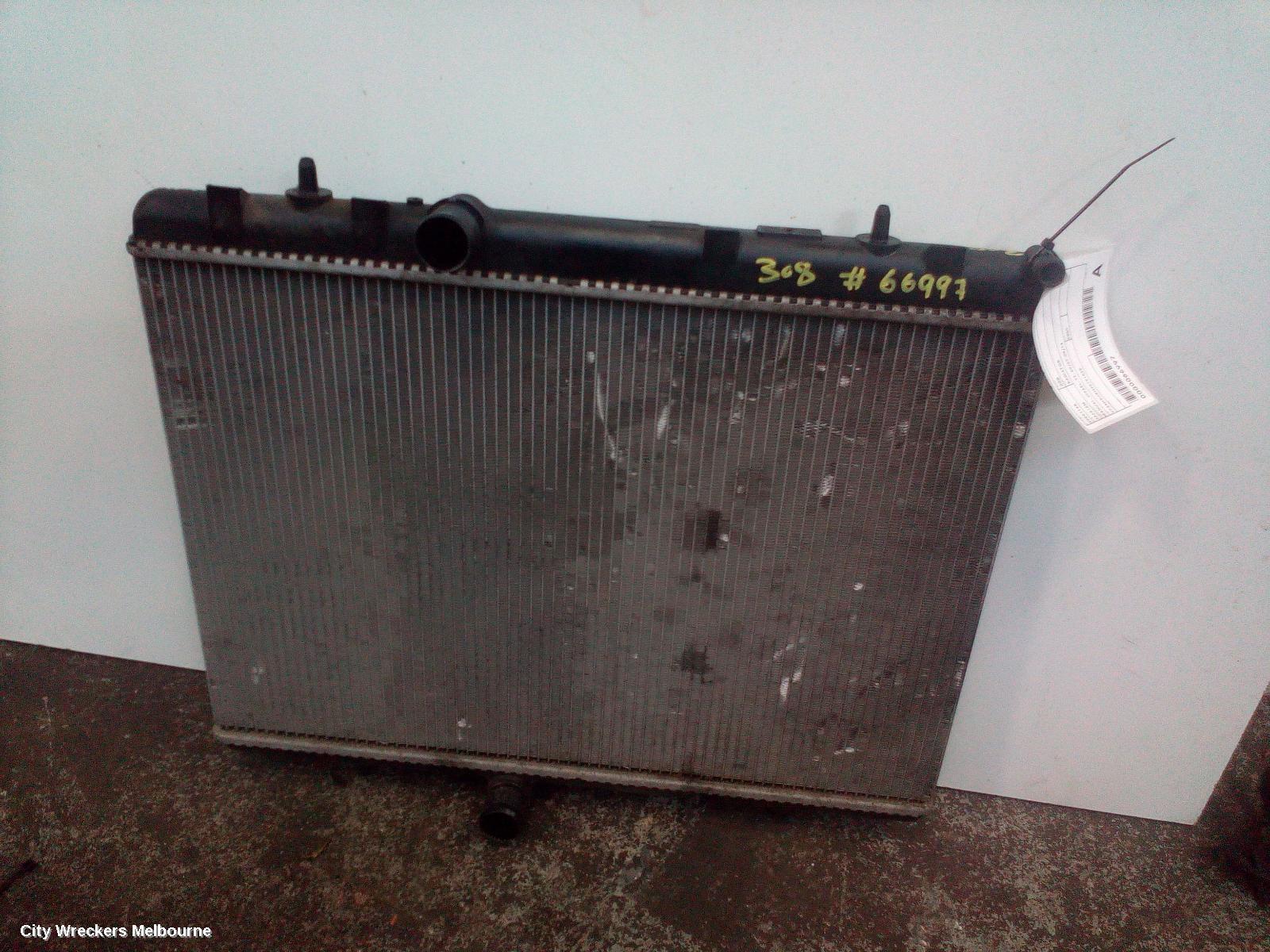 PEUGEOT 308 2009 Radiator