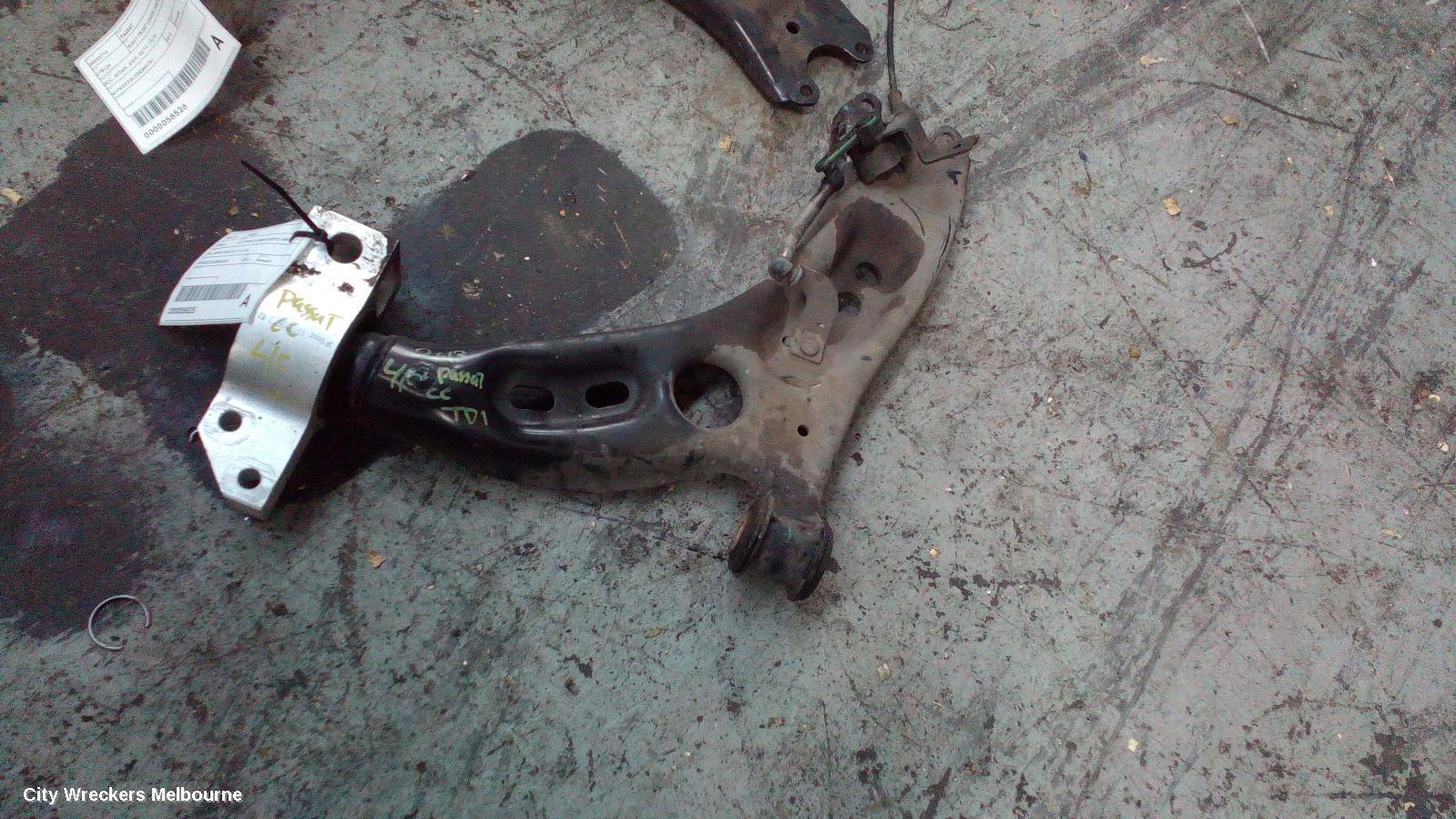 VOLKSWAGEN PASSAT 2013 Left Front Lower Control Arm