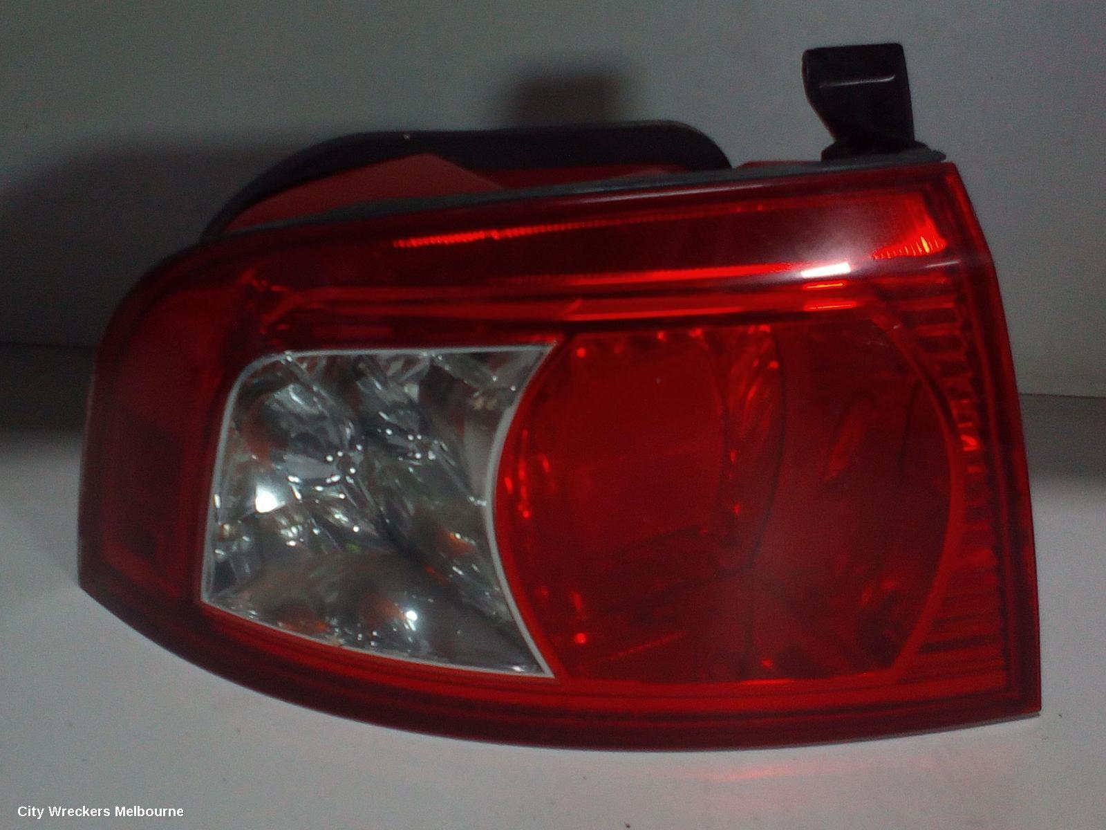 KIA OPTIMA 2004 Left Taillight