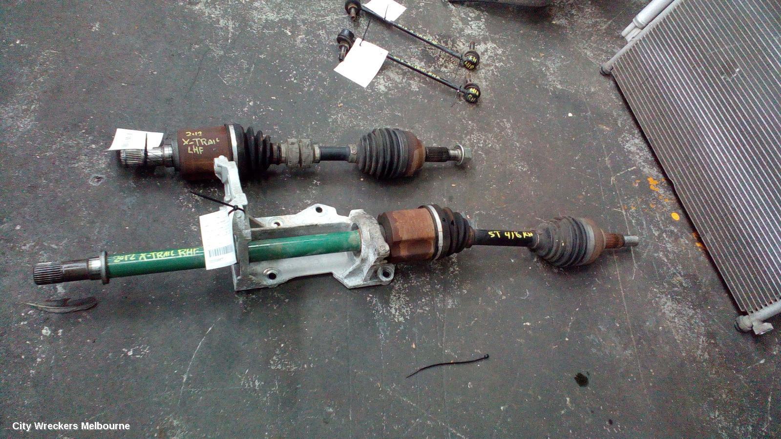 NISSAN XTRAIL 2012 Right Driveshaft