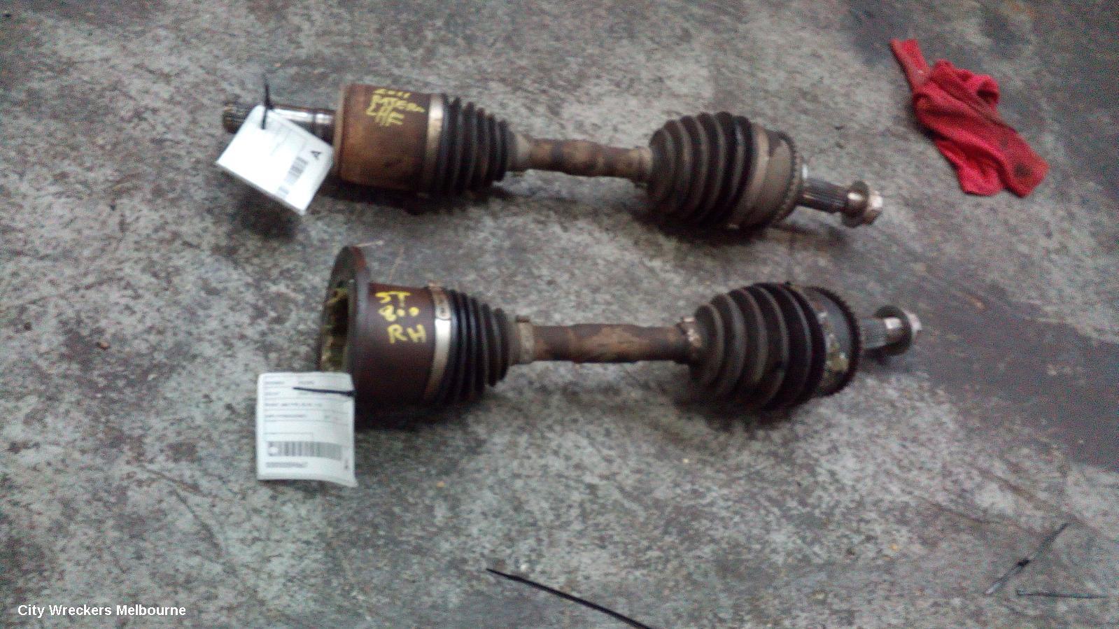 MITSUBISHI PAJERO 2011 Right Driveshaft