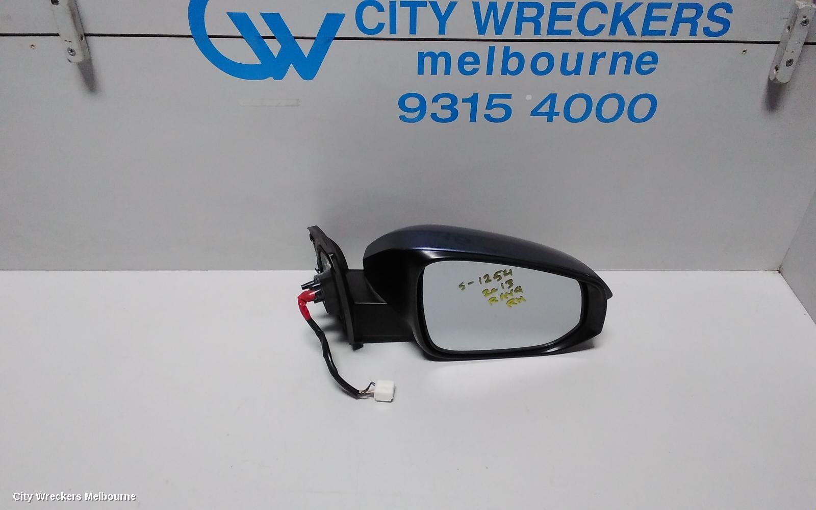 TOYOTA RAV4 2013 Right Door Mirror