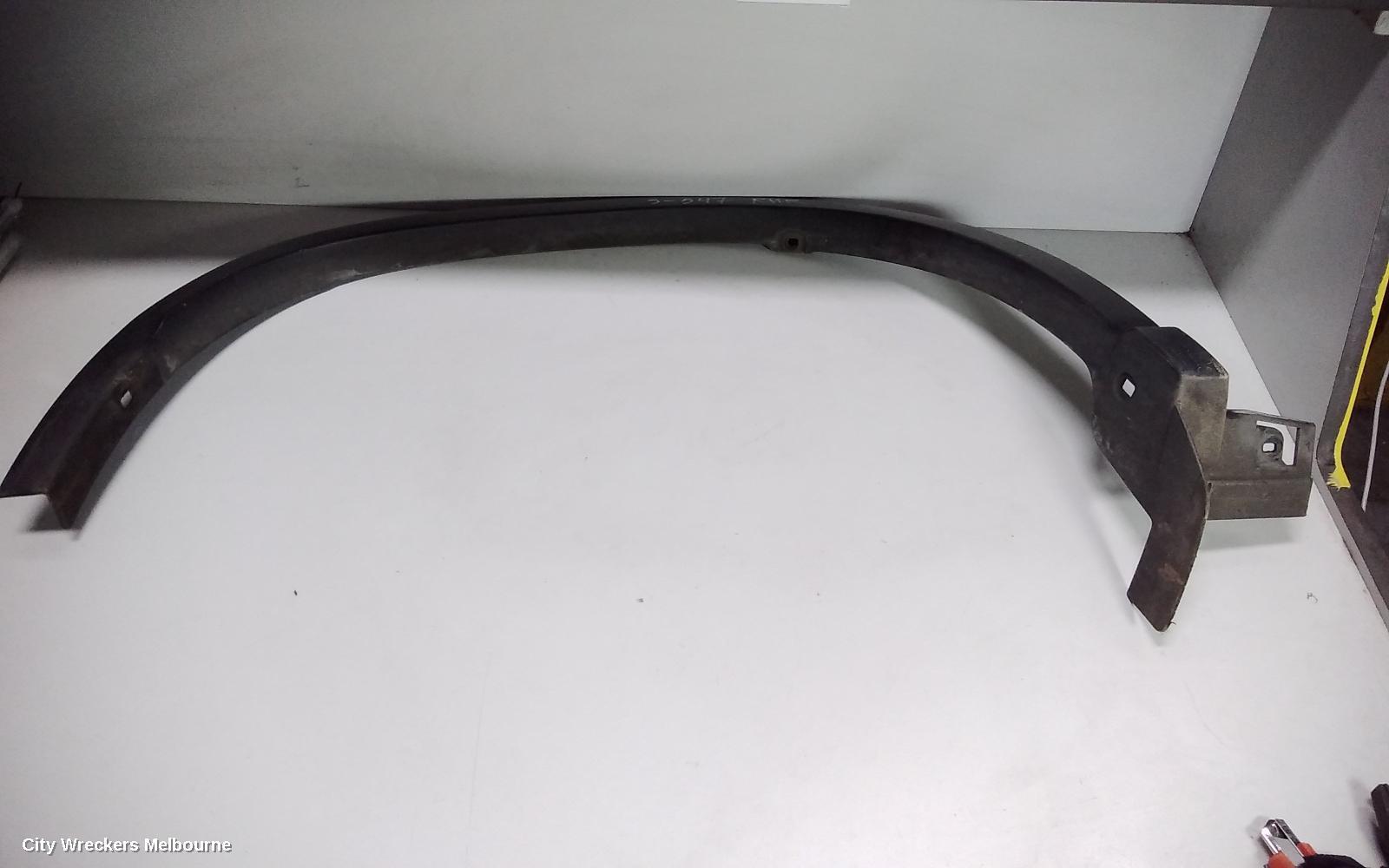 NISSAN XTRAIL 2011 Wheel Arch Flare