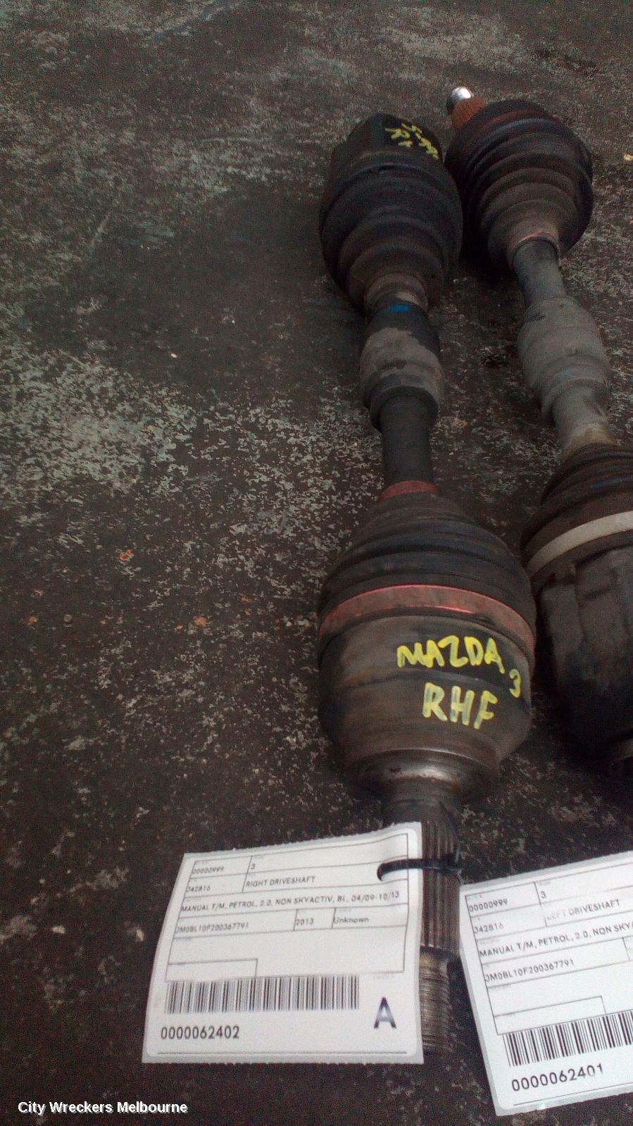 MAZDA 3 2013 Right Driveshaft