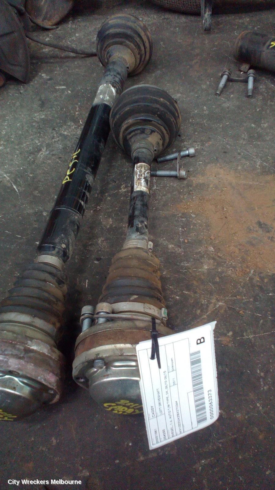 VOLKSWAGEN CADDY 2011 Left Driveshaft