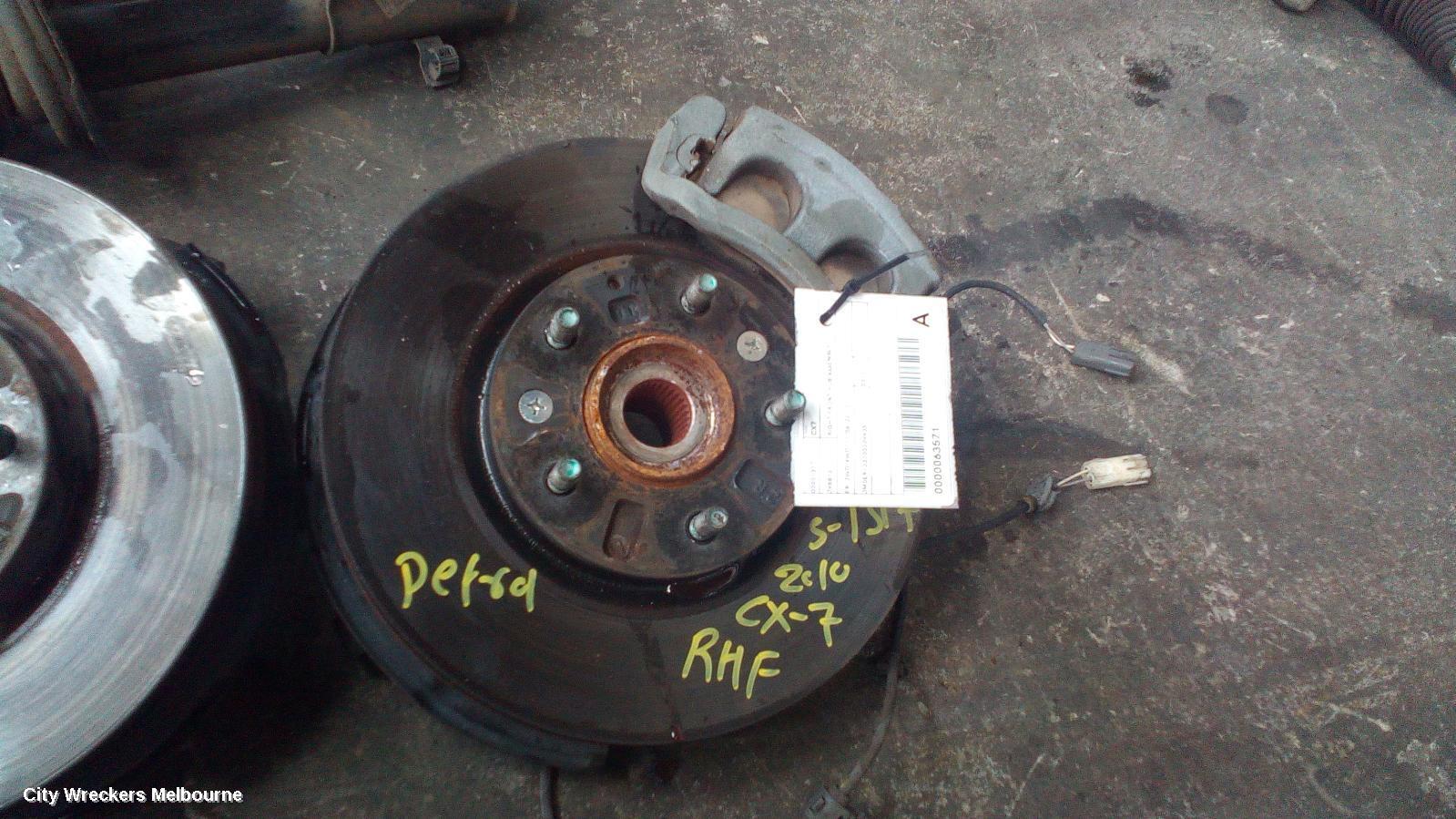 MAZDA CX7 2010 Right Front Hub Assembly