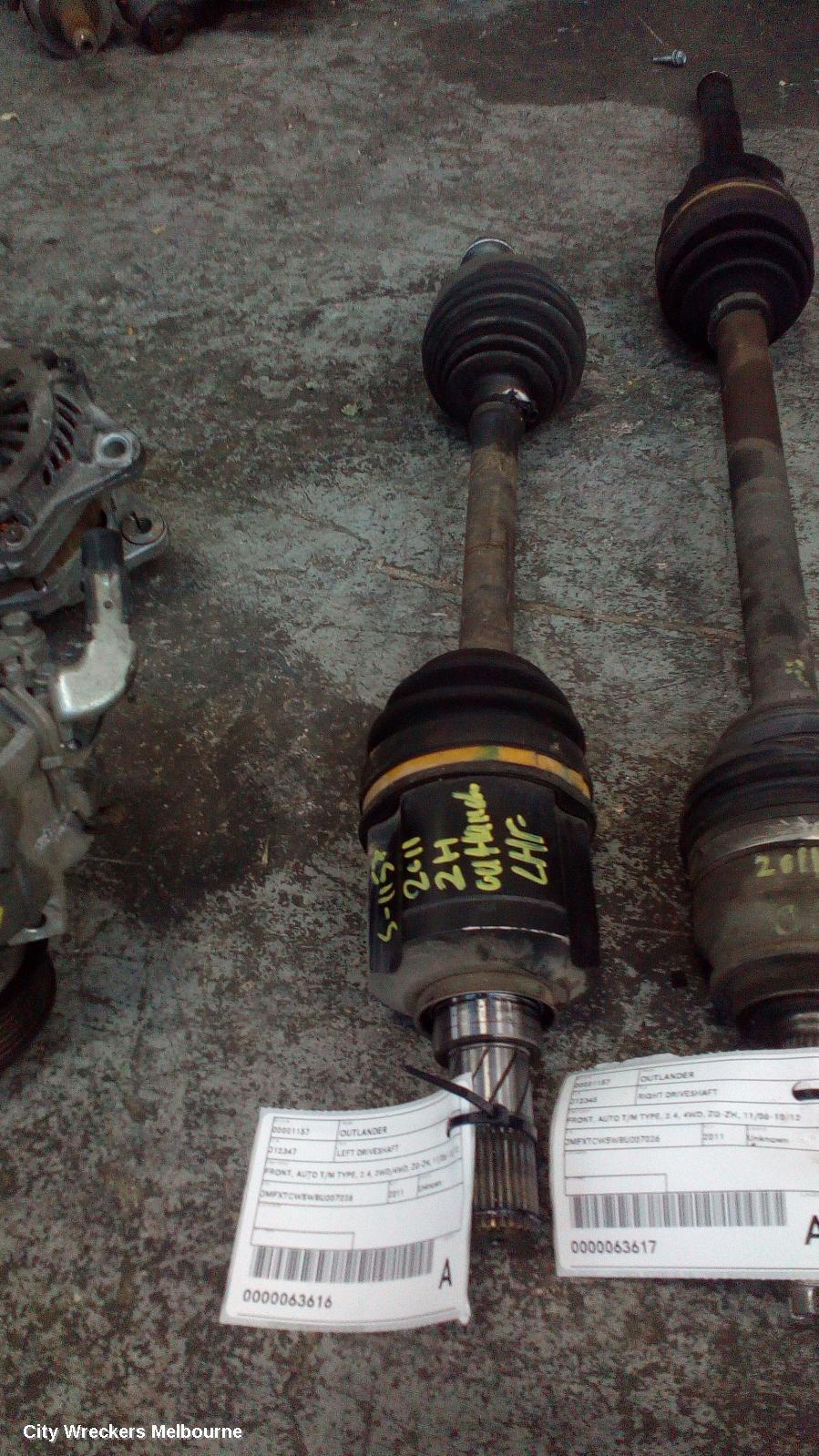 MITSUBISHI OUTLANDER 2011 Left Driveshaft