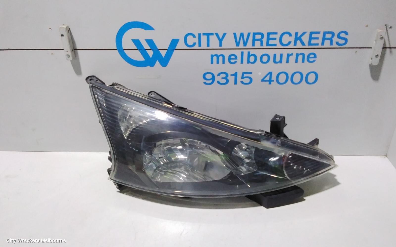 MITSUBISHI GRANDIS 2004 Right Headlamp