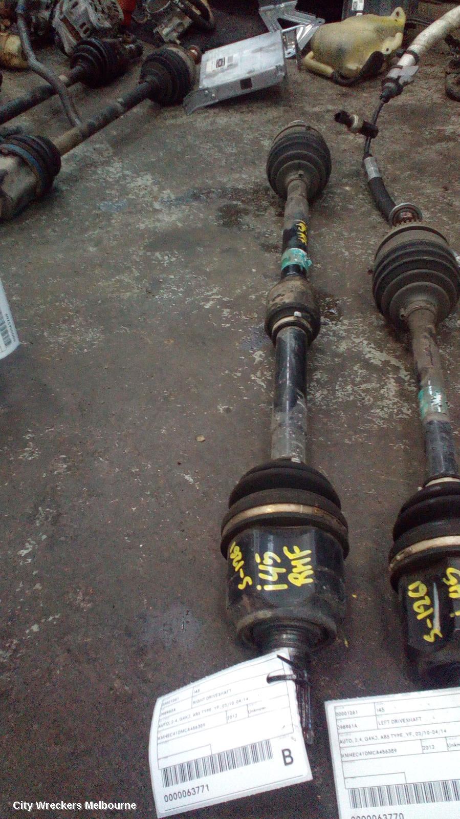 HYUNDAI I45 2012 Right Driveshaft