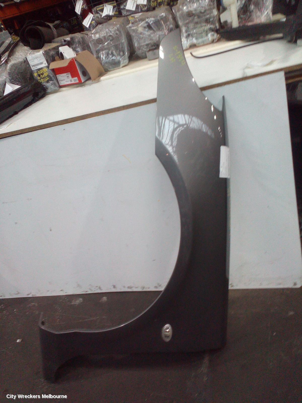 PEUGEOT 407 2009 Left Guard