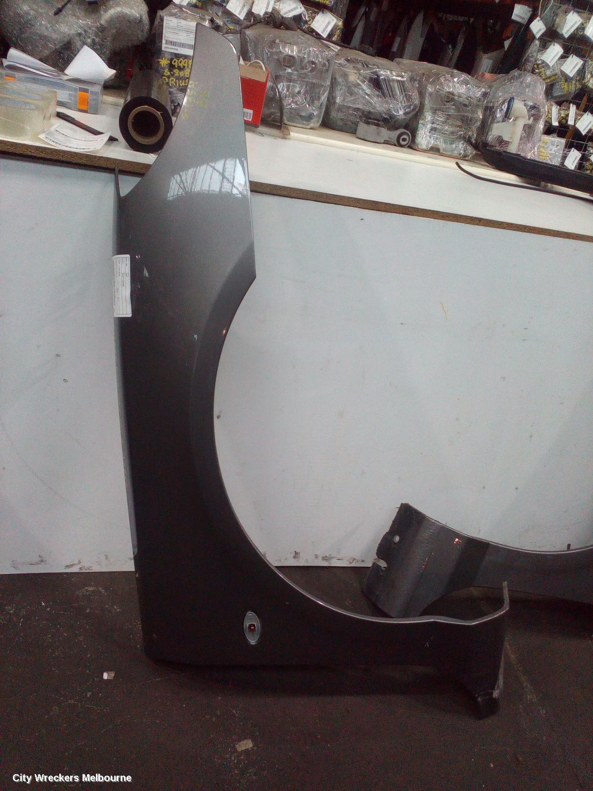 PEUGEOT 407 2009 Right Guard