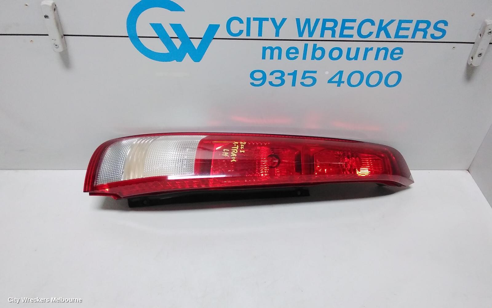 NISSAN XTRAIL 2003 Left Taillight