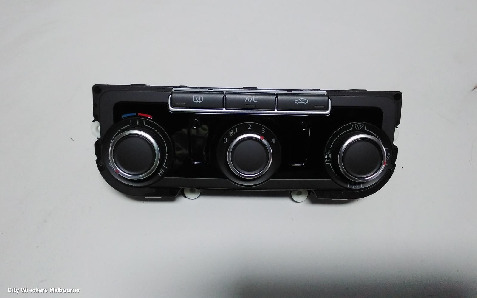 VOLKSWAGEN CADDY 2013 Heater/Ac Controls