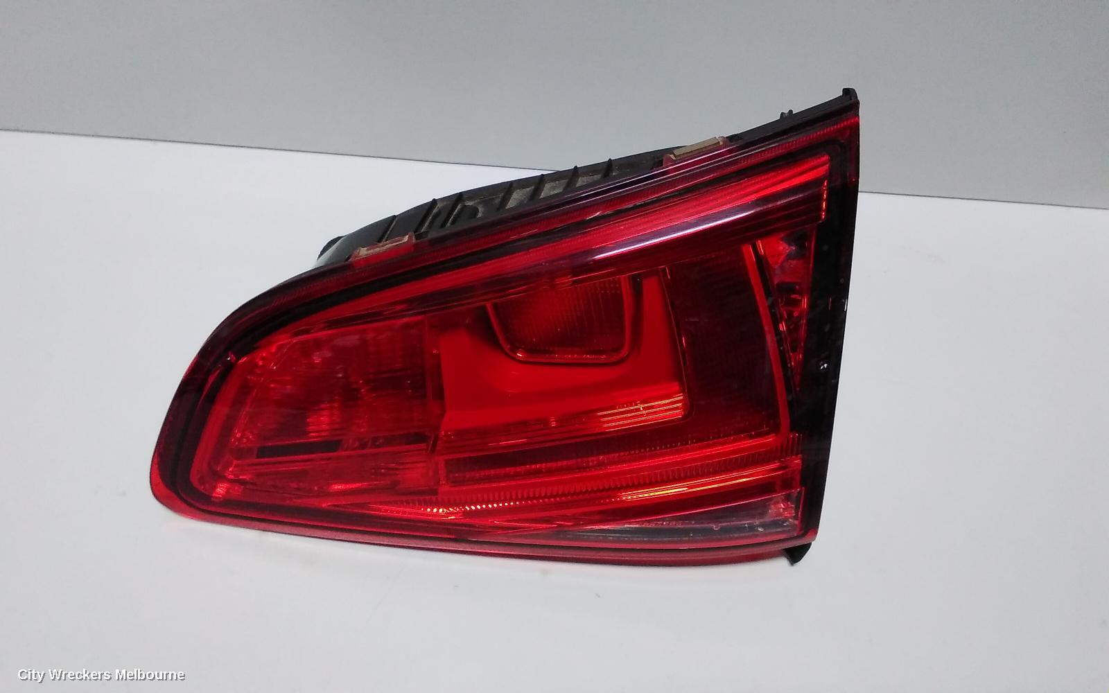 VOLKSWAGEN GOLF 2015 Rear Garnish