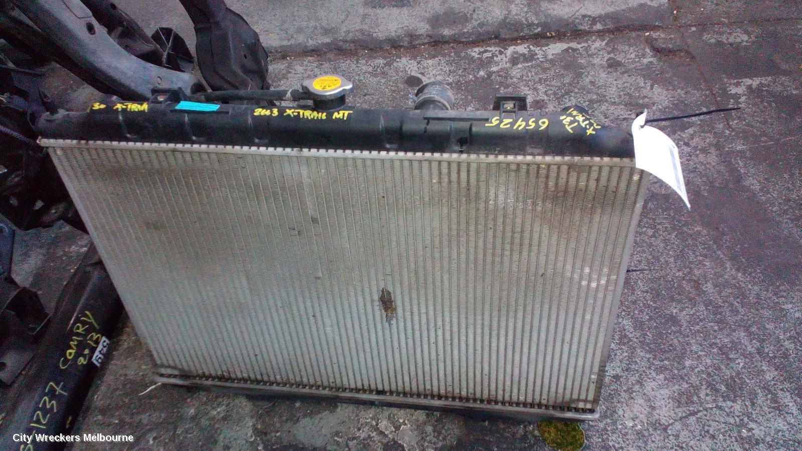 NISSAN XTRAIL 2003 Radiator