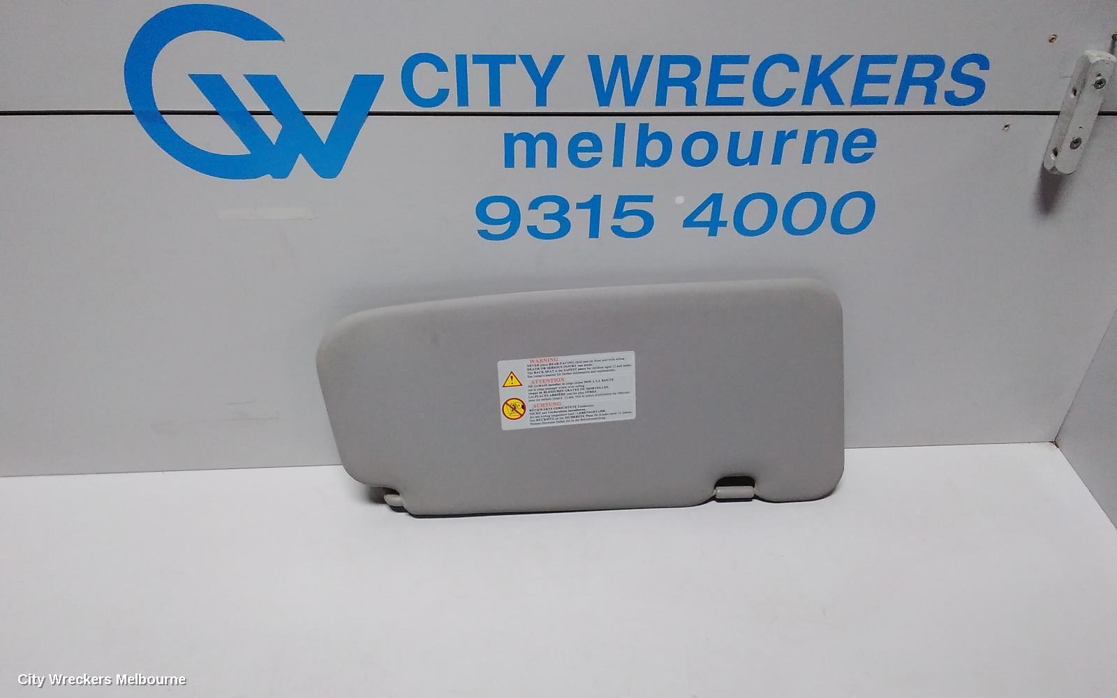 NISSAN XTRAIL 2003 Sunvisor