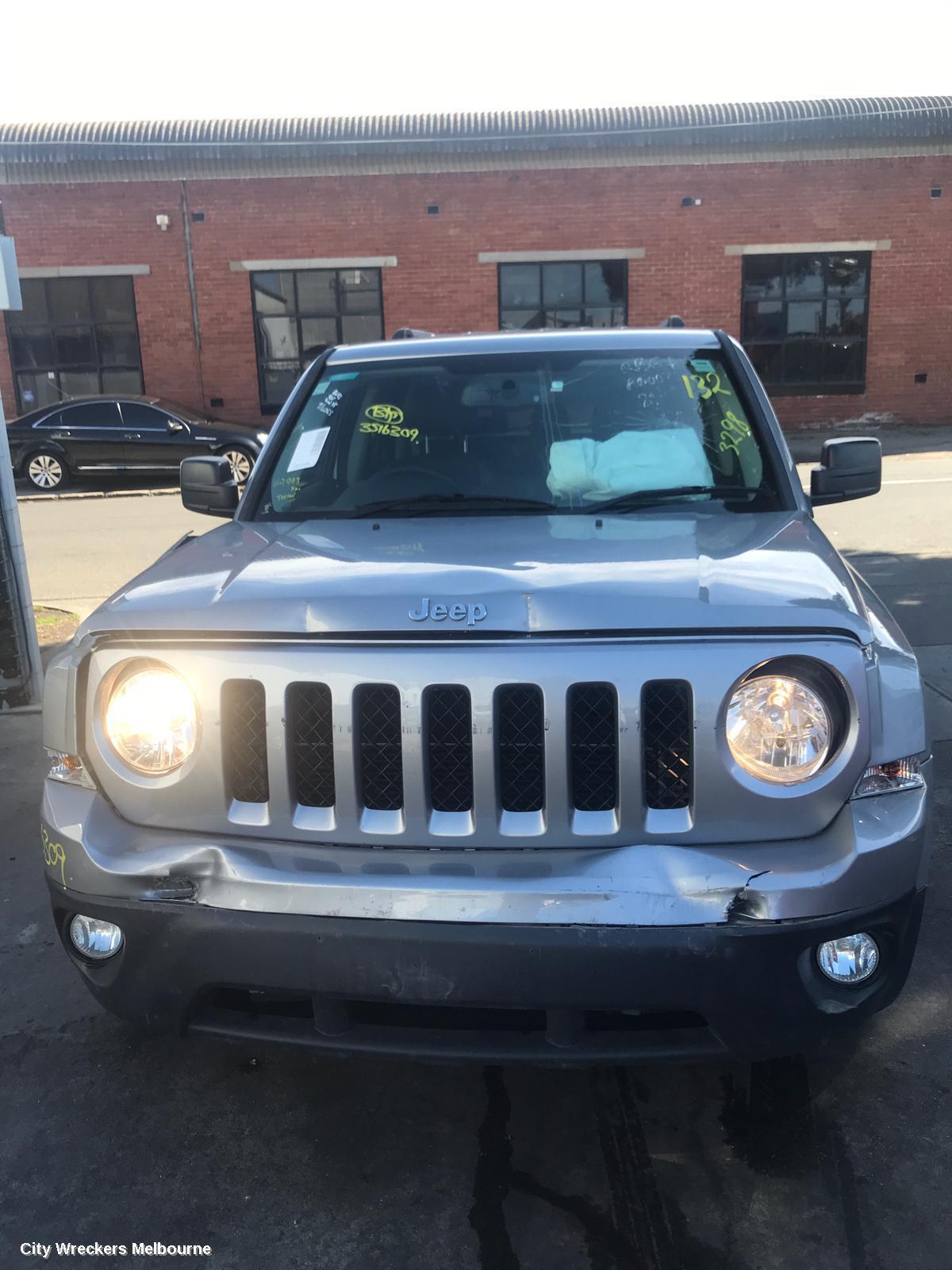 JEEP PATRIOT 2014 Rear Bumper