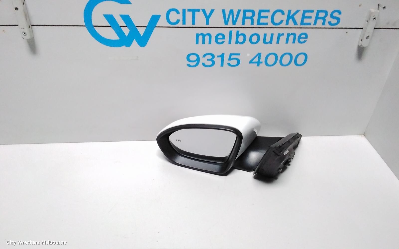 HOLDEN COMMODORE 2019 Left Door Mirror