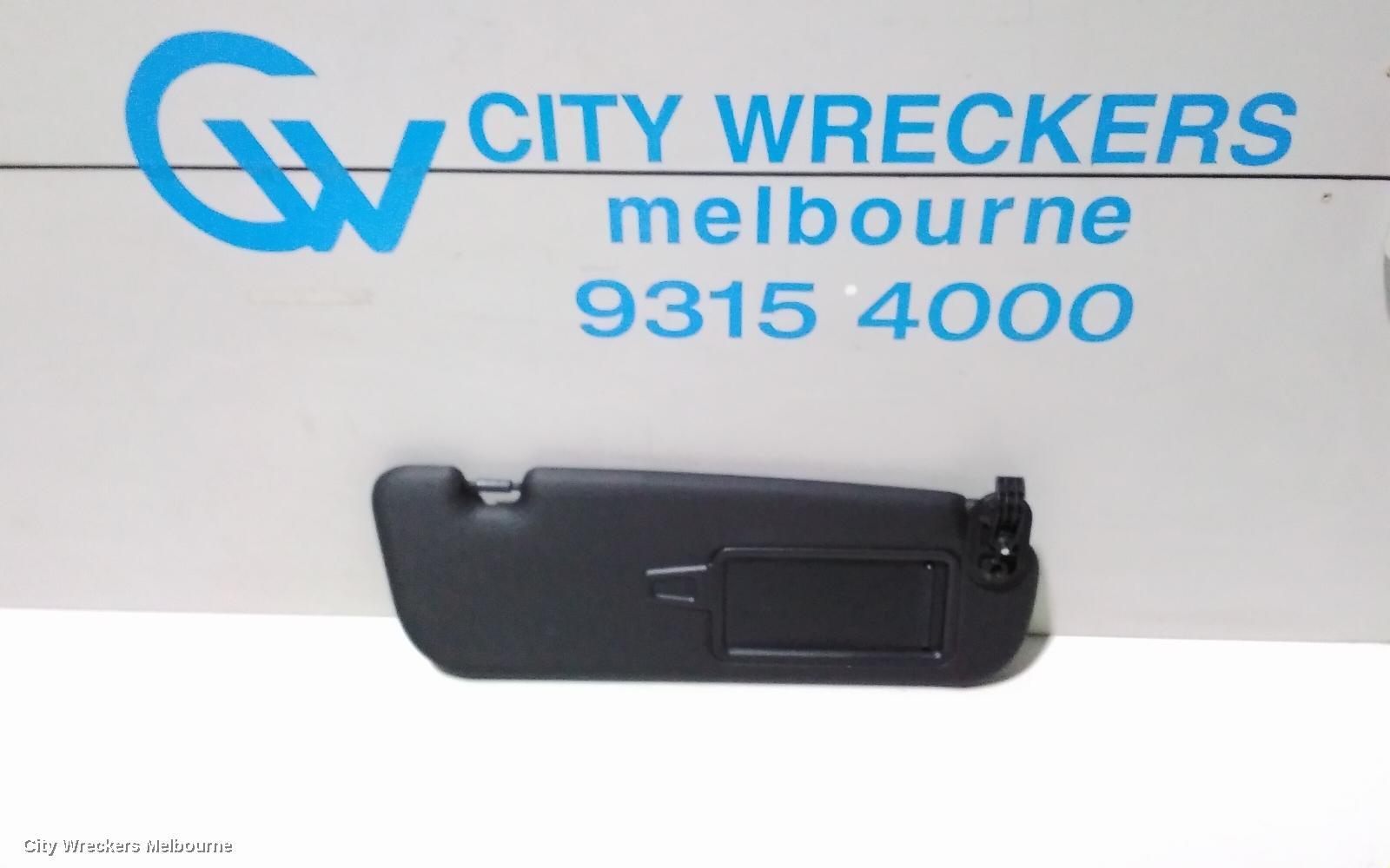 HYUNDAI VELOSTER 2016 Sunvisor