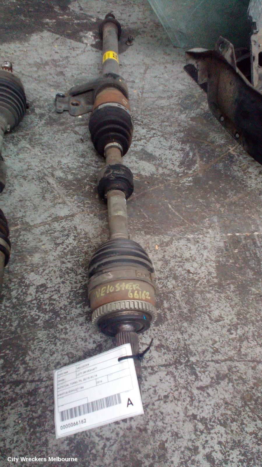 HYUNDAI VELOSTER 2016 Left Driveshaft