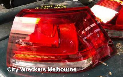 VOLKSWAGEN GOLF 2015 Right Taillight