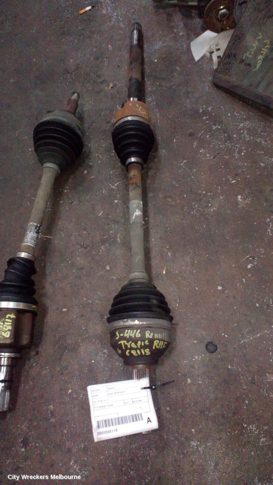 RENAULT TRAFIC 2014 Right Driveshaft