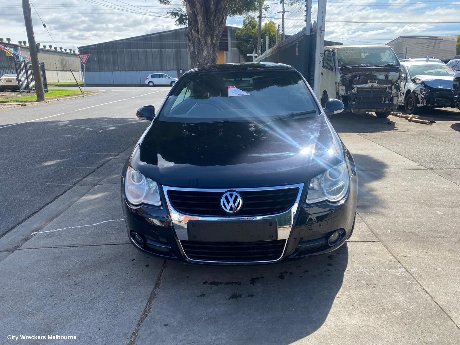 VOLKSWAGEN EOS 2008 Right Headlamp