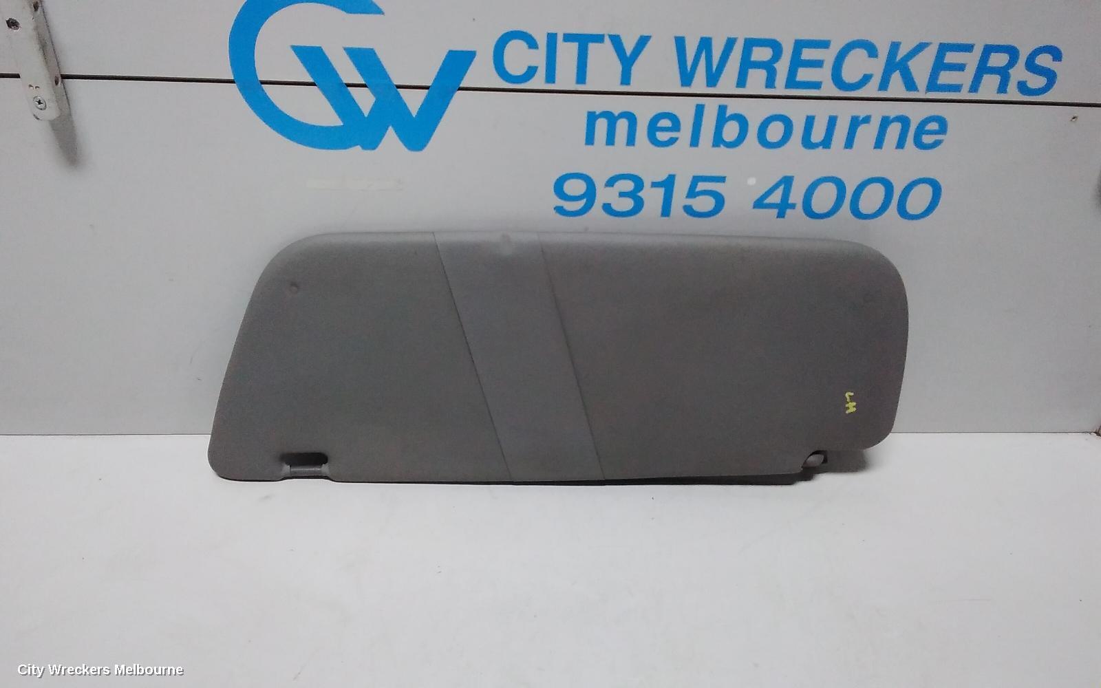 MERCEDES SPRINTER 2011 Sunvisor