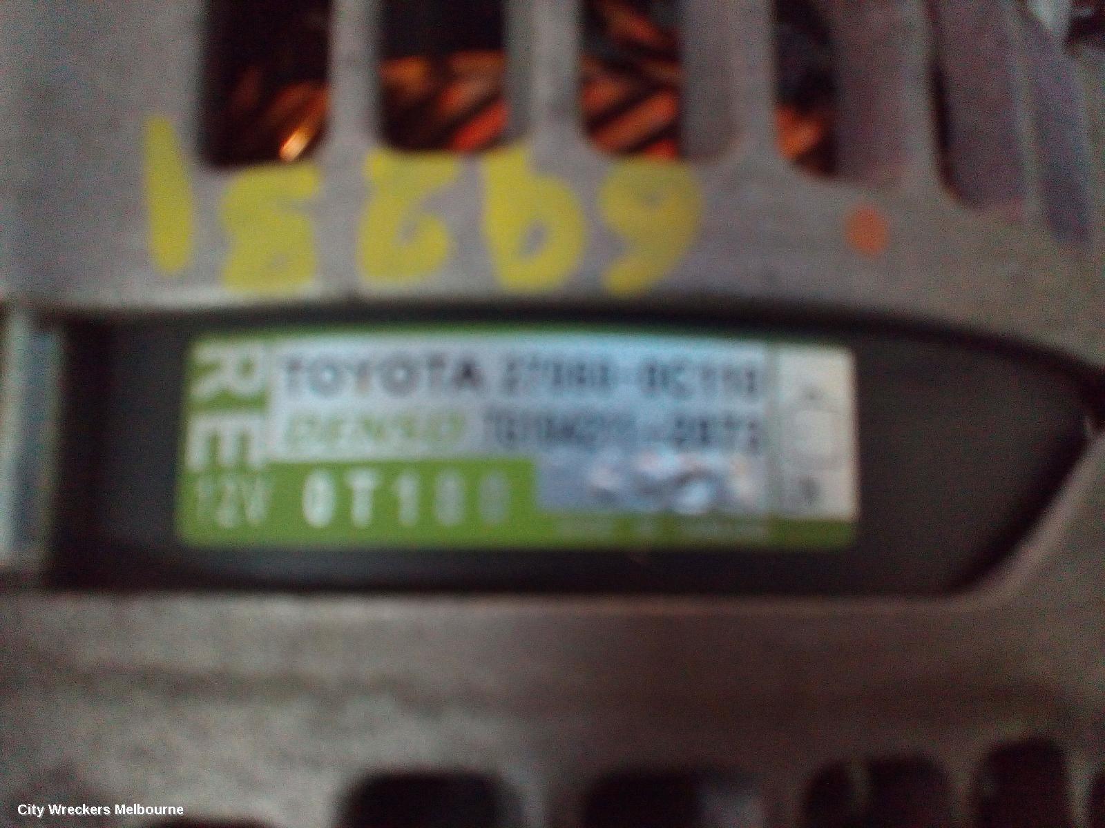 TOYOTA HILUX 2019 Alternator