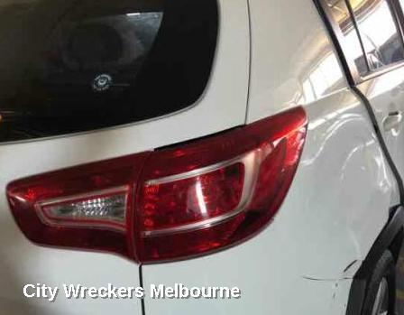 KIA SPORTAGE 2012 Right Taillight