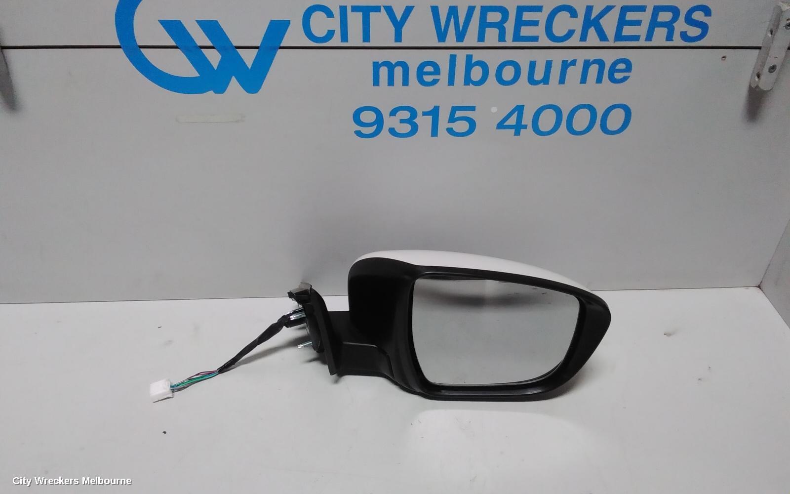 NISSAN XTRAIL 2018 Right Door Mirror