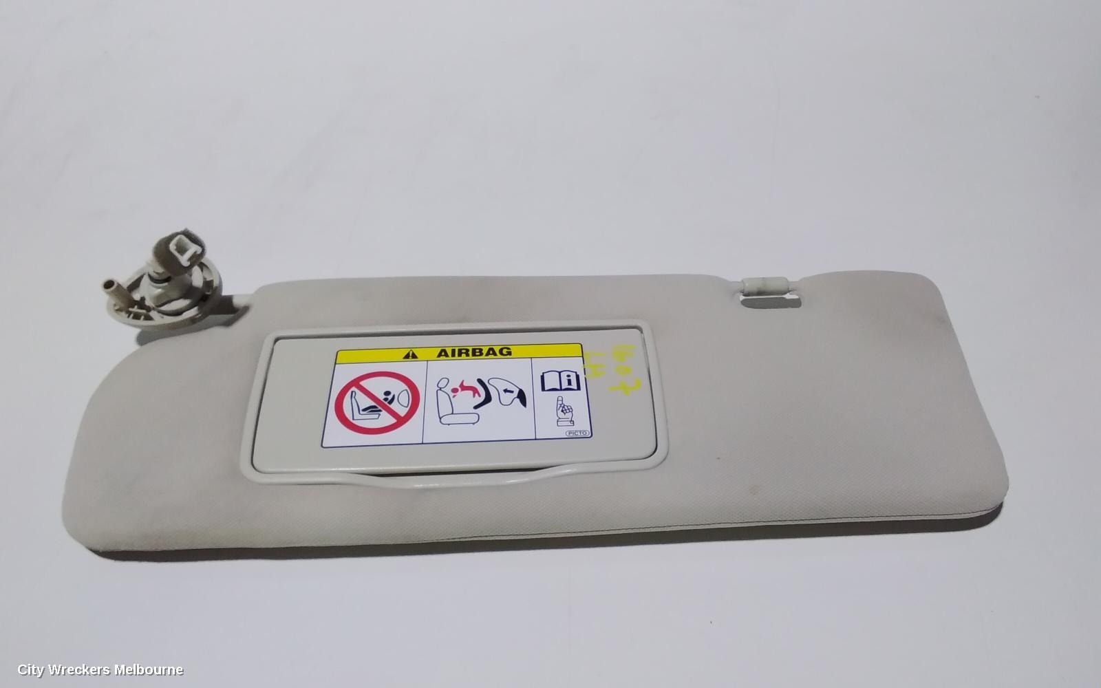 HONDA ODYSSEY 2018 Sunvisor