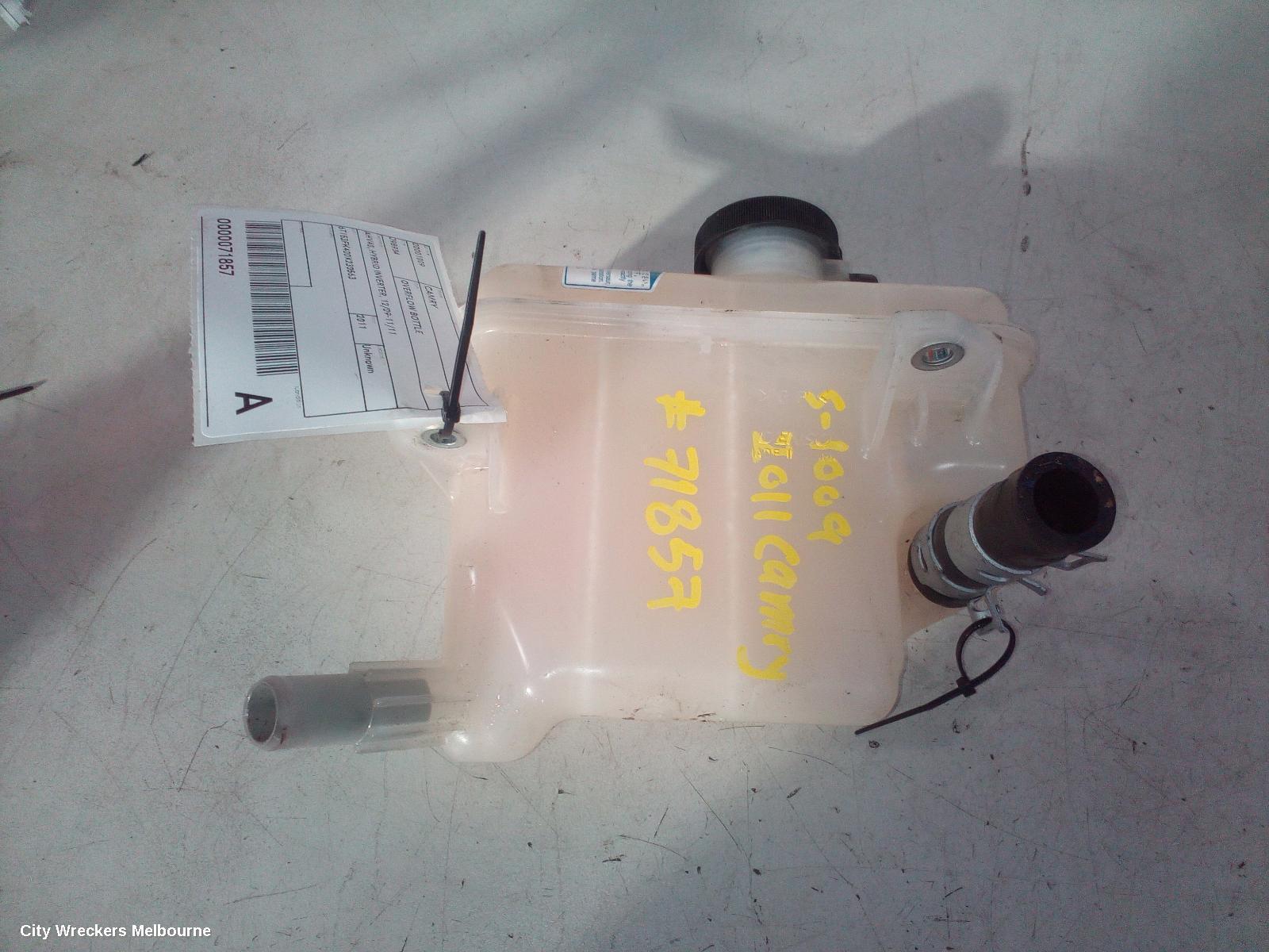 TOYOTA CAMRY 2011 Overflow Bottle