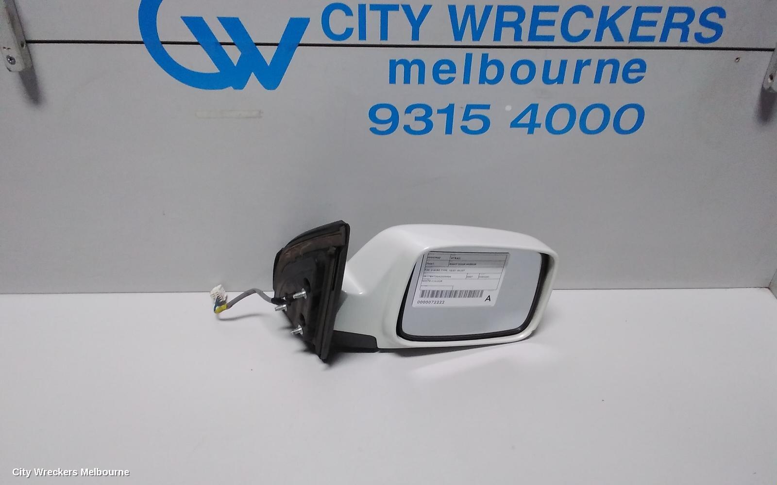 NISSAN XTRAIL 2007 Right Door Mirror